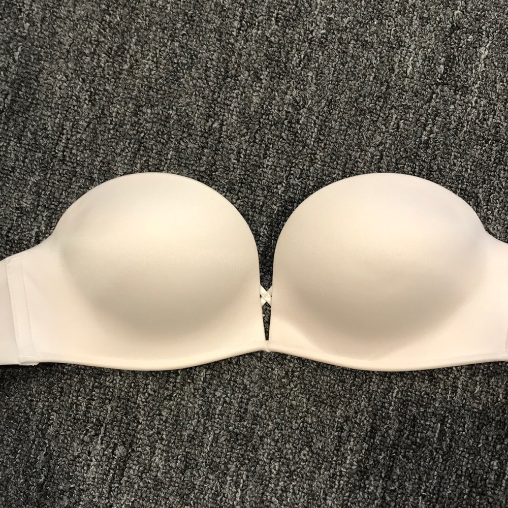 Victoria secrets bombshell bra size 32a